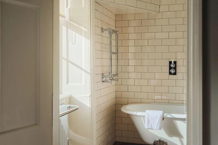 Room 73 of 101
