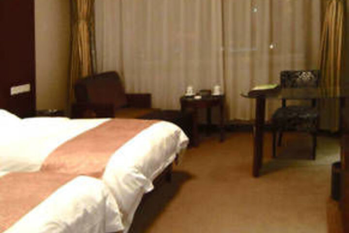 Room 10 of 57