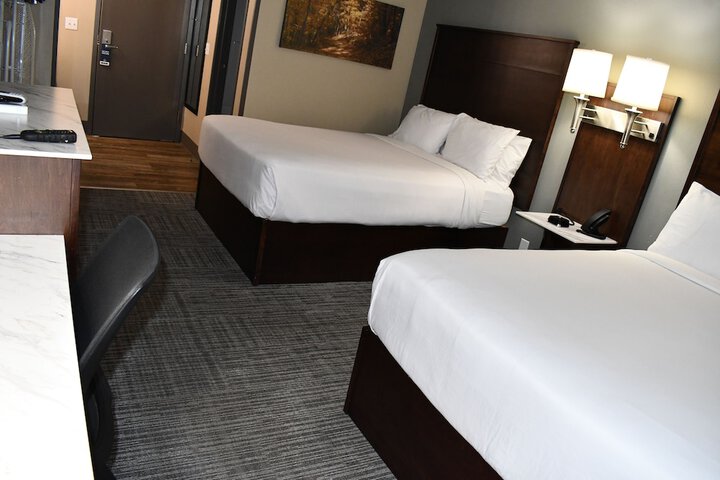 Room 8 of 42