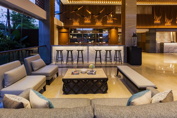 Lobby Entry