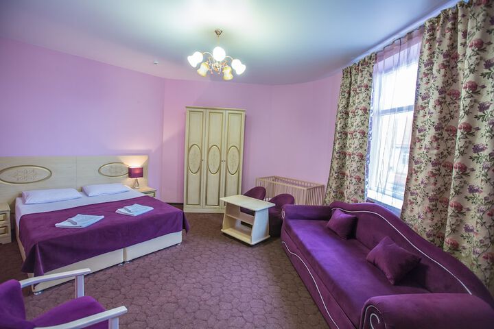 Room 25 of 64