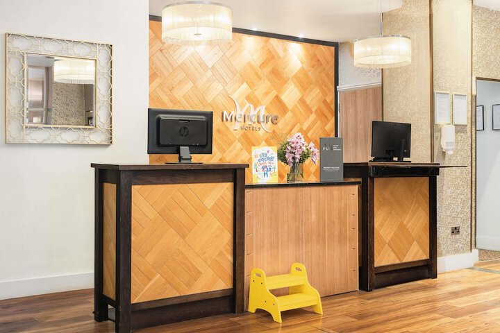Hotel 70 of 74