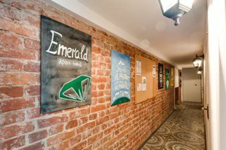 Apart Hotel Emerald