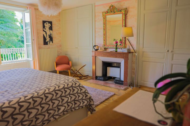 Room 20 of 69