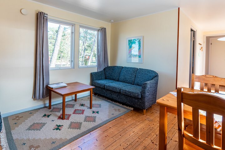 Room 15 of 35