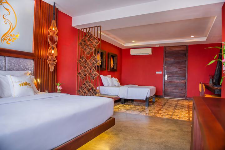 Room 30 of 111
