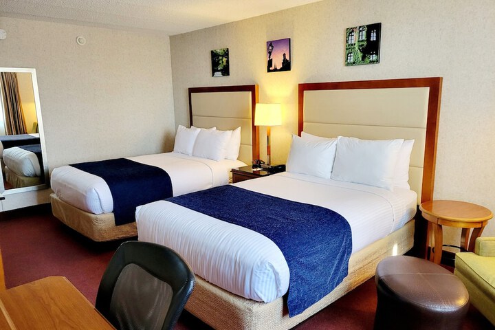 Room 18 of 40