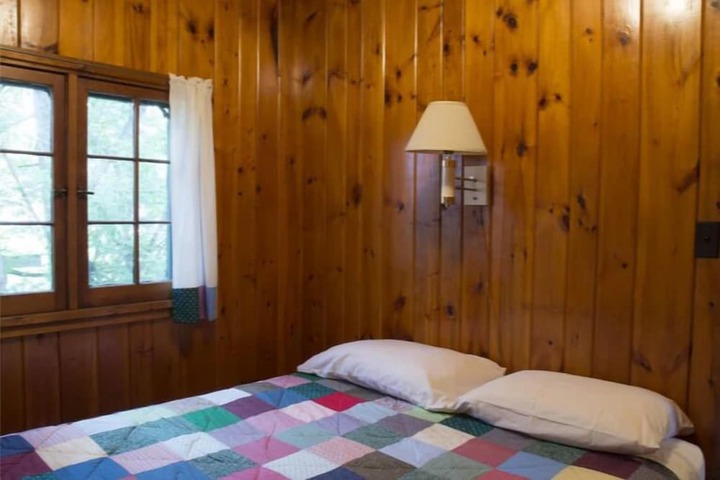 Room 16 of 96