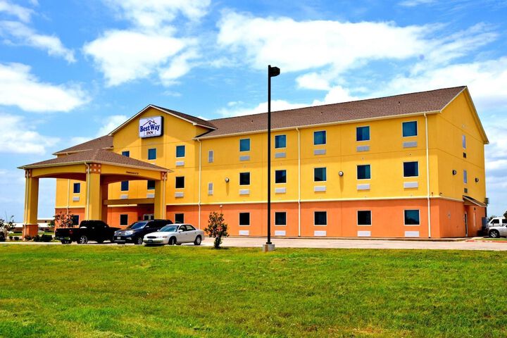 Hotel 15 of 17