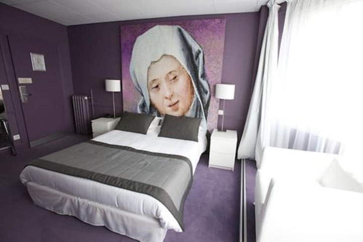 Room 34 of 113