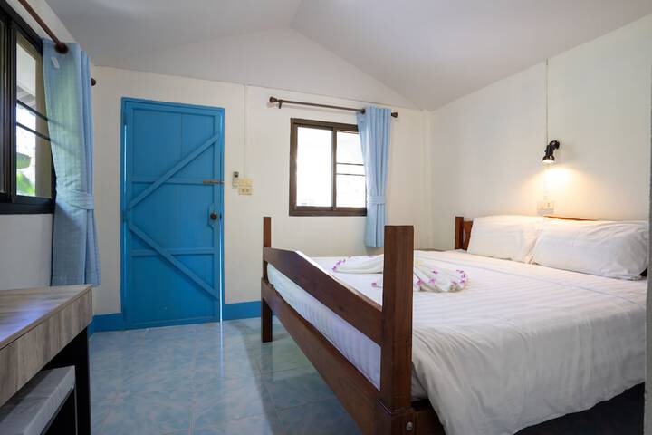 Room 39 of 65