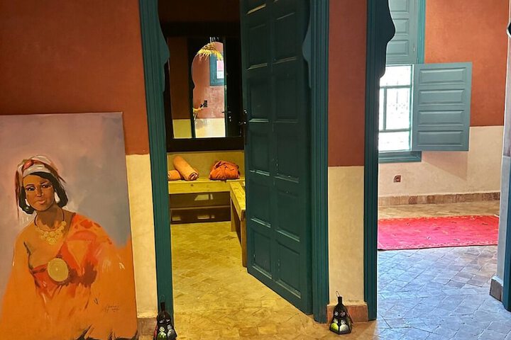 Room 44 of 76
