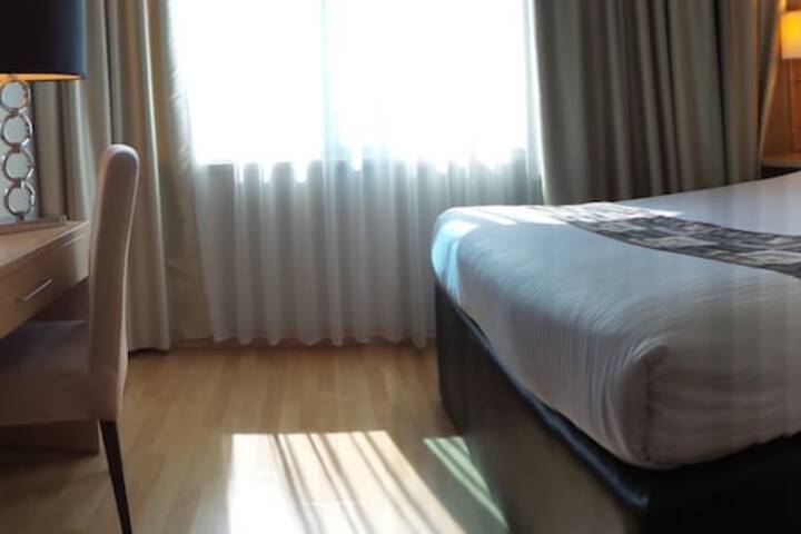 Room 16 of 49