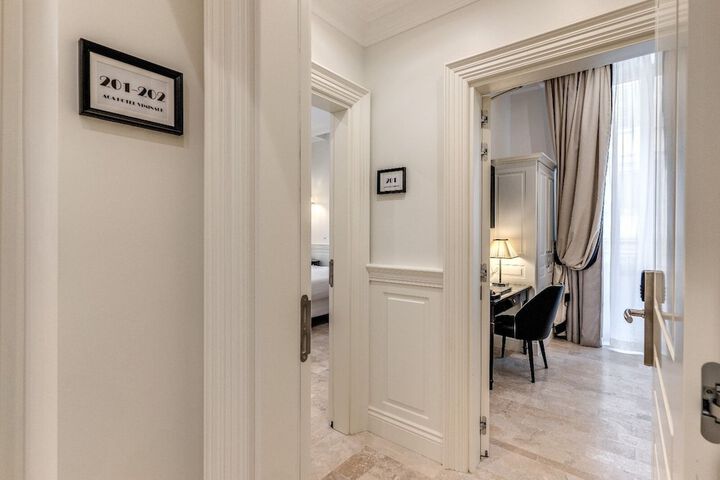 Room 18 of 40