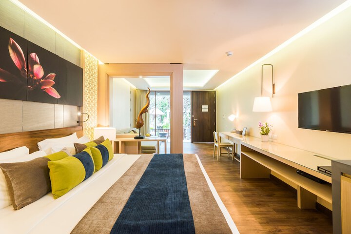 Room 16 of 107