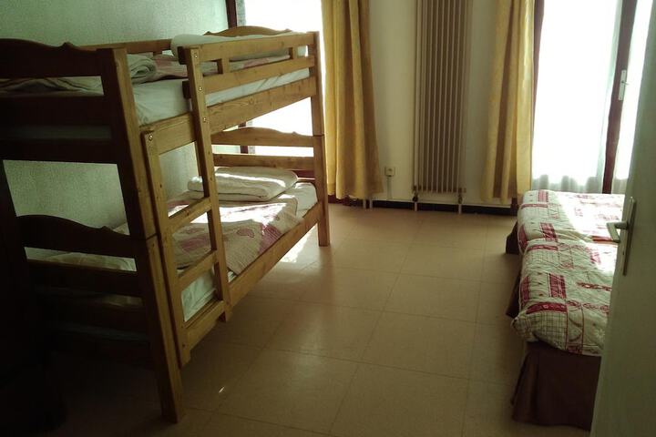 Room 15 of 50