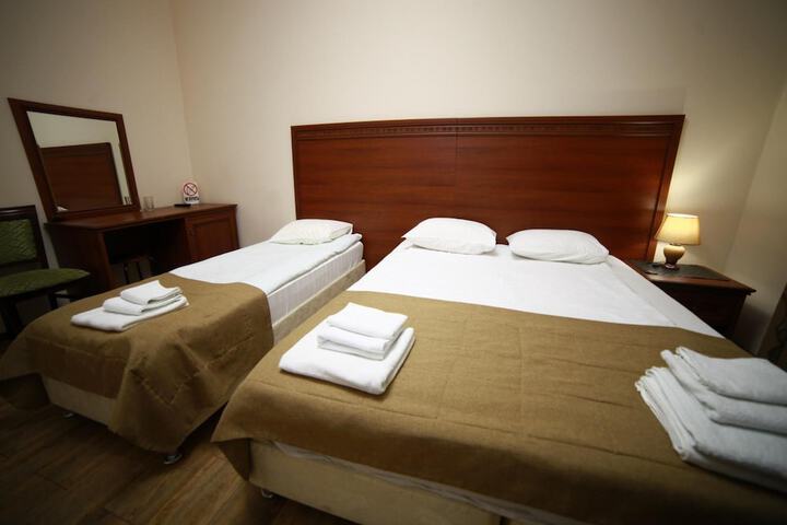 Room 30 of 60
