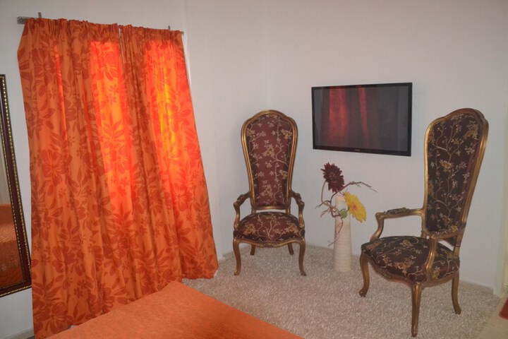 Room 23 of 56