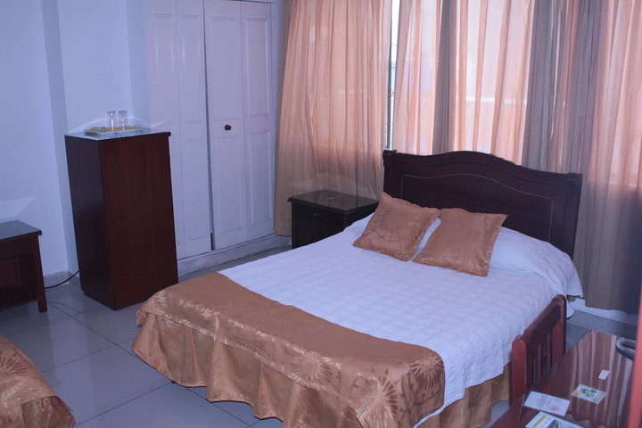 Room 6 of 6