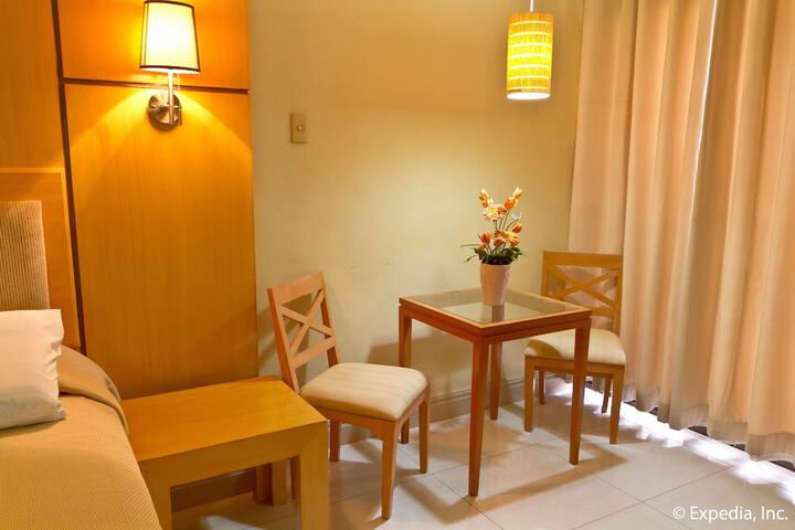 Room 83 of 134