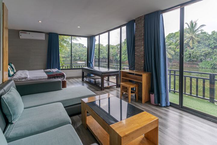 Room 5 of 26