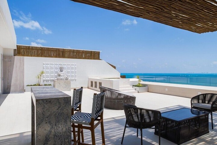 Terrace/Patio 9 of 9
