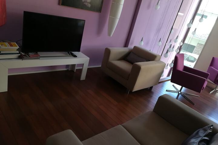 Entrance & Lobby