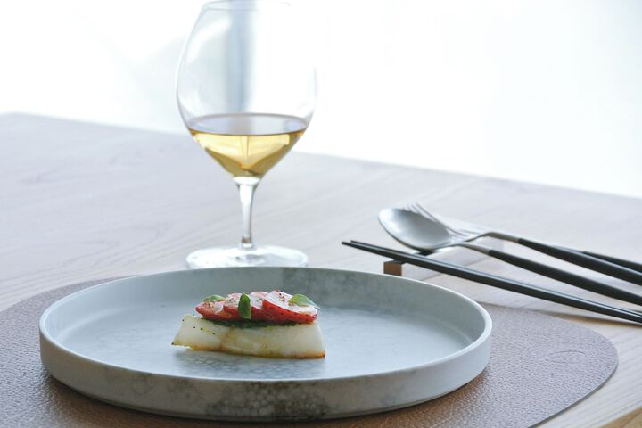 Dining 49 of 84