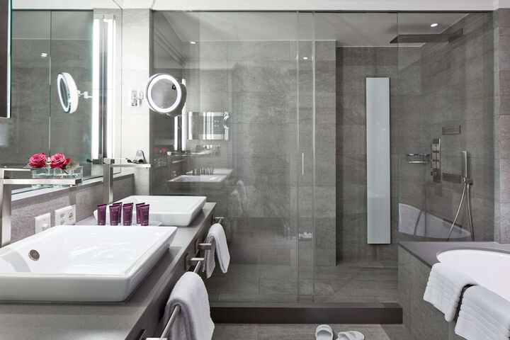 Clean Restrooms