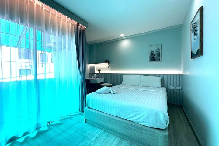 Room 105 of 167