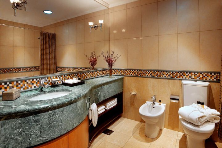 Bath Interior