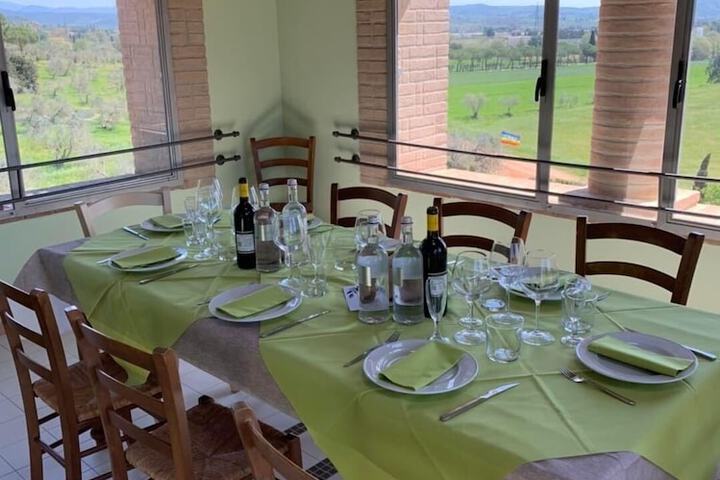 Dining 59 of 80
