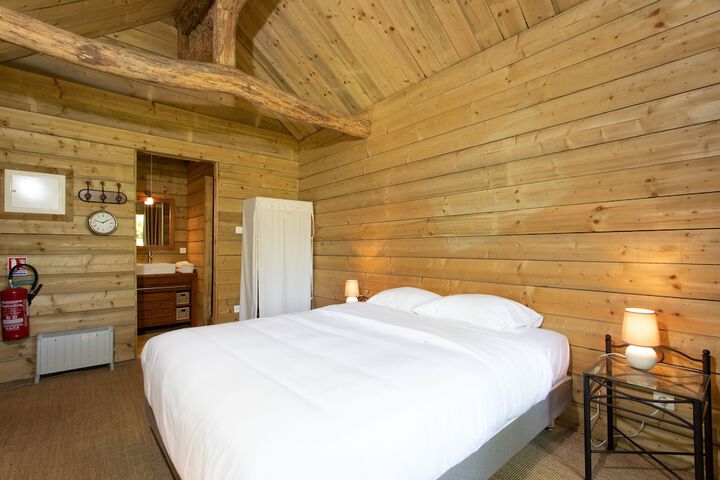 Room 41 of 224