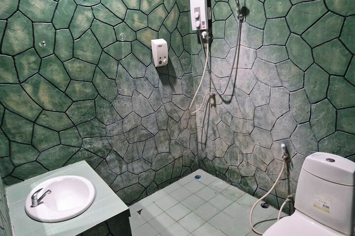 Room 90 of 125