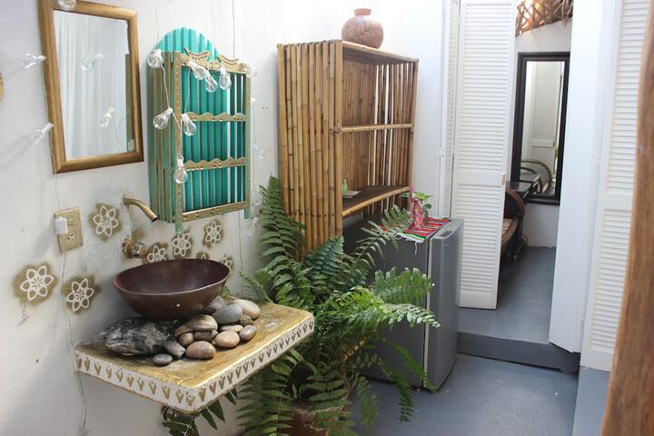 Room 12 of 21