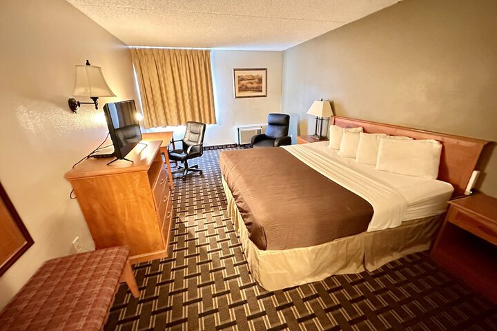 Room 17 of 49