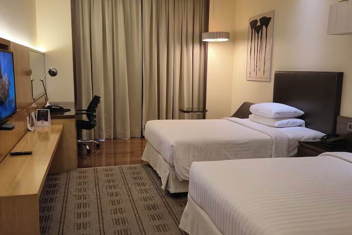 Room 14 of 63