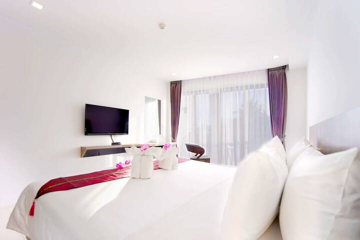Room 15 of 100