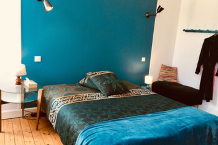 Room 14 of 27