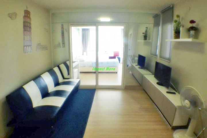 Room 10 of 22