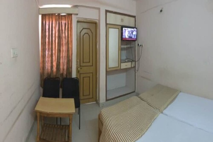 Room 14 of 44