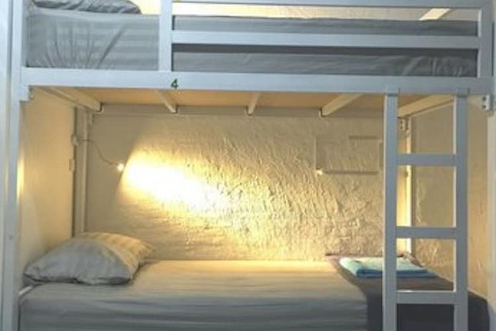 Room 7 of 46