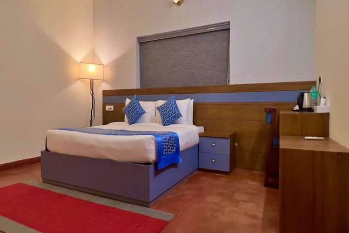 Room 7 of 34