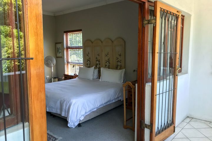 Room 15 of 68