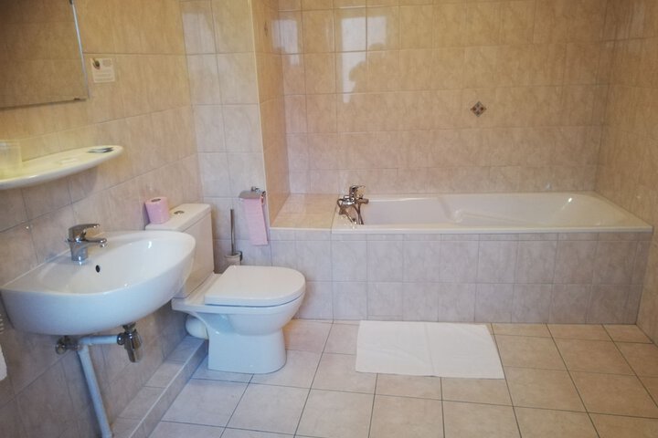 Bath Photo
