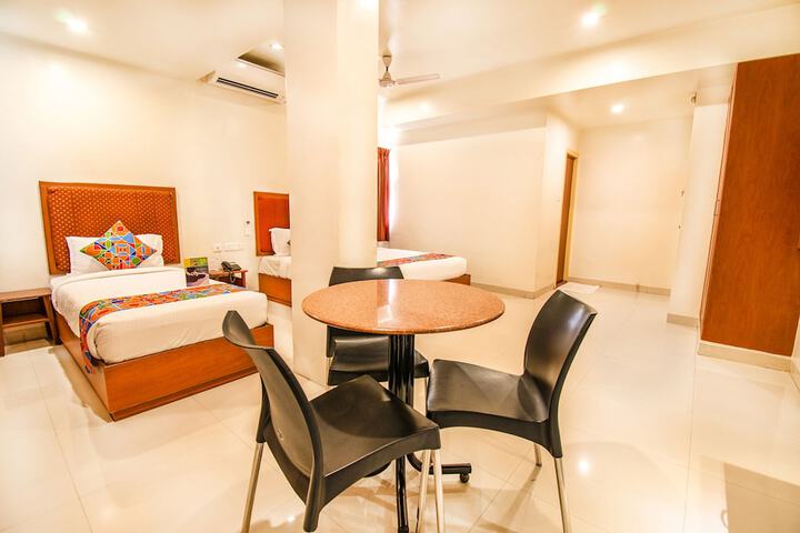 Room 12 of 35