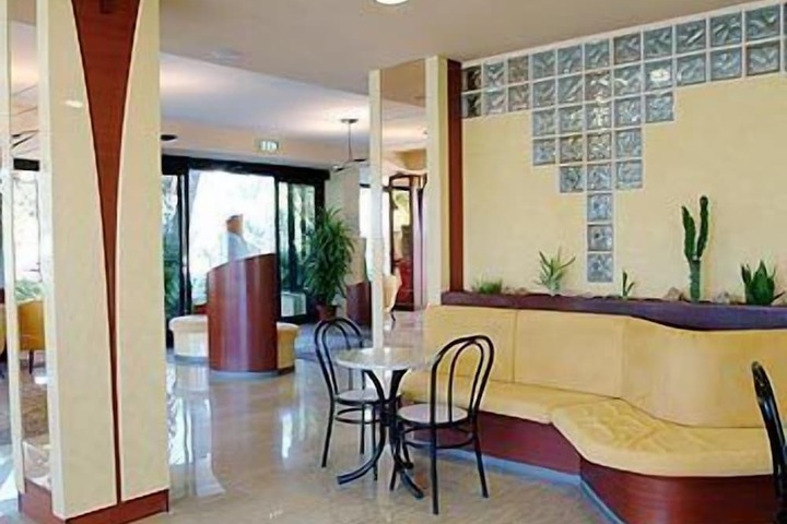 Hotel Lobby