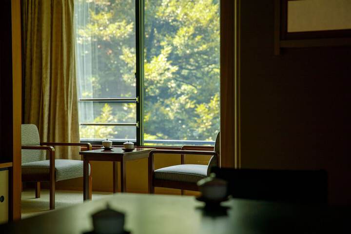 Room 15 of 47
