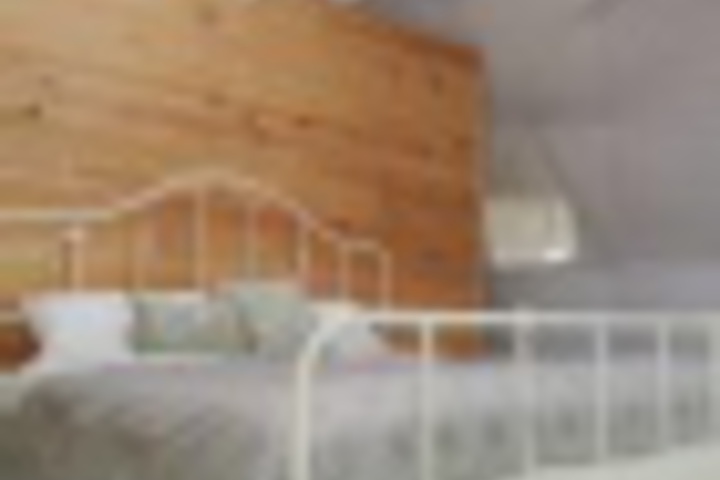 Room 420 of 646