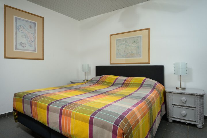 Room 10 of 61
